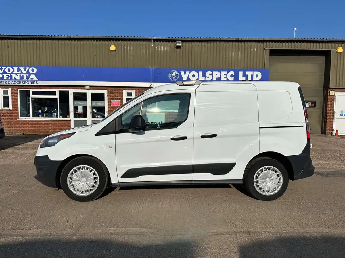 2017-ford-transit-connect-15tdci-l1-220-100pseu6-panel-van-big-5