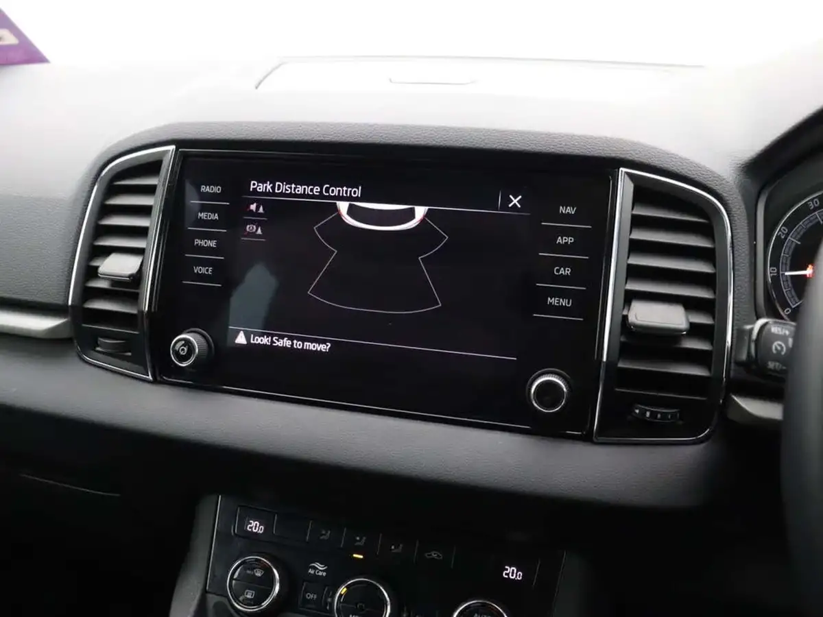 2022-skoda-karoq-10-tsi-se-big-27