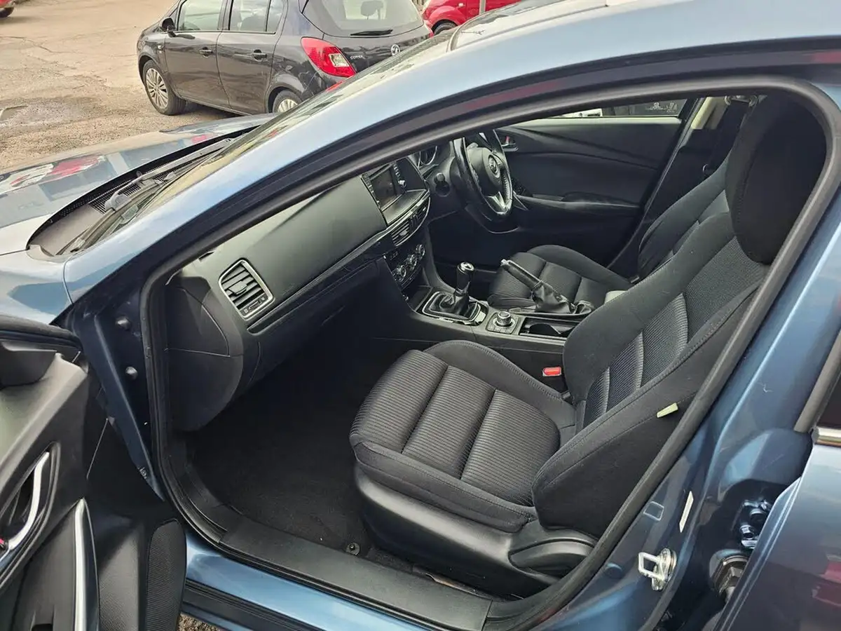 2014-mazda-mazda6-22td-se-l-nav-tourer-5d-big-13