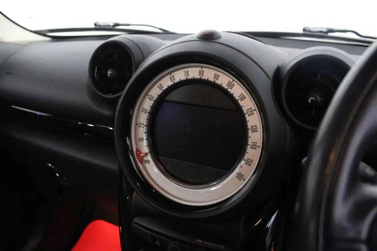 2012-mini-countryman-20td-cooper-sd-143bhp-all4-auto-big-38