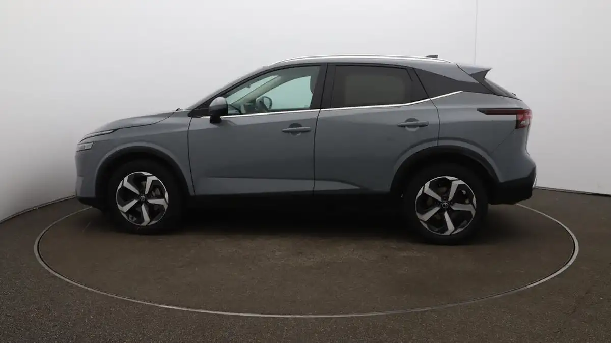 2021-nissan-qashqai-13-dig-t-premiere-edition-140ps-big-65