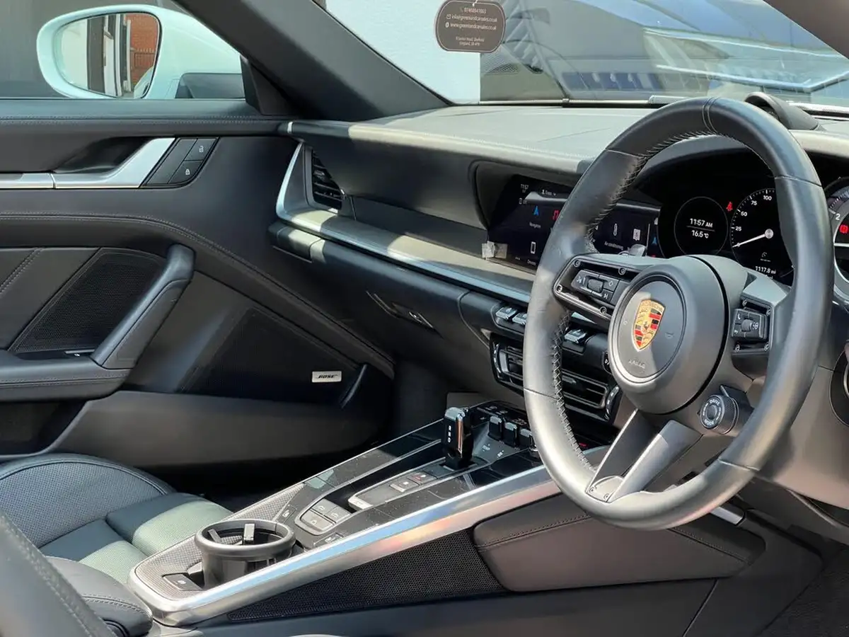 2023-porsche-911-38-turbo-s-awd-turbo-cabriolet-big-32