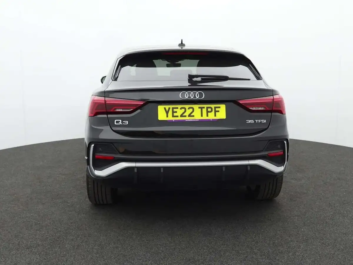 2022-audi-q3-15-35-tfsi-s-line-cod-sportback-tronic-big-3