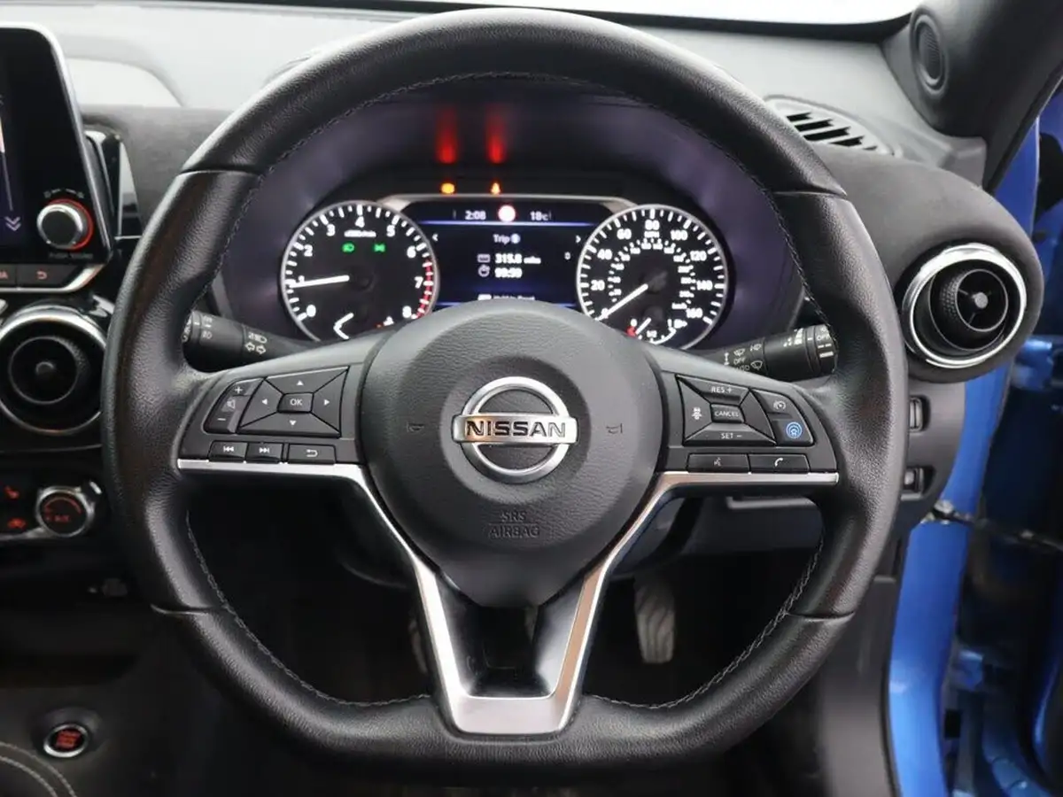 2022-nissan-juke-10-dig-t-tekna-big-15