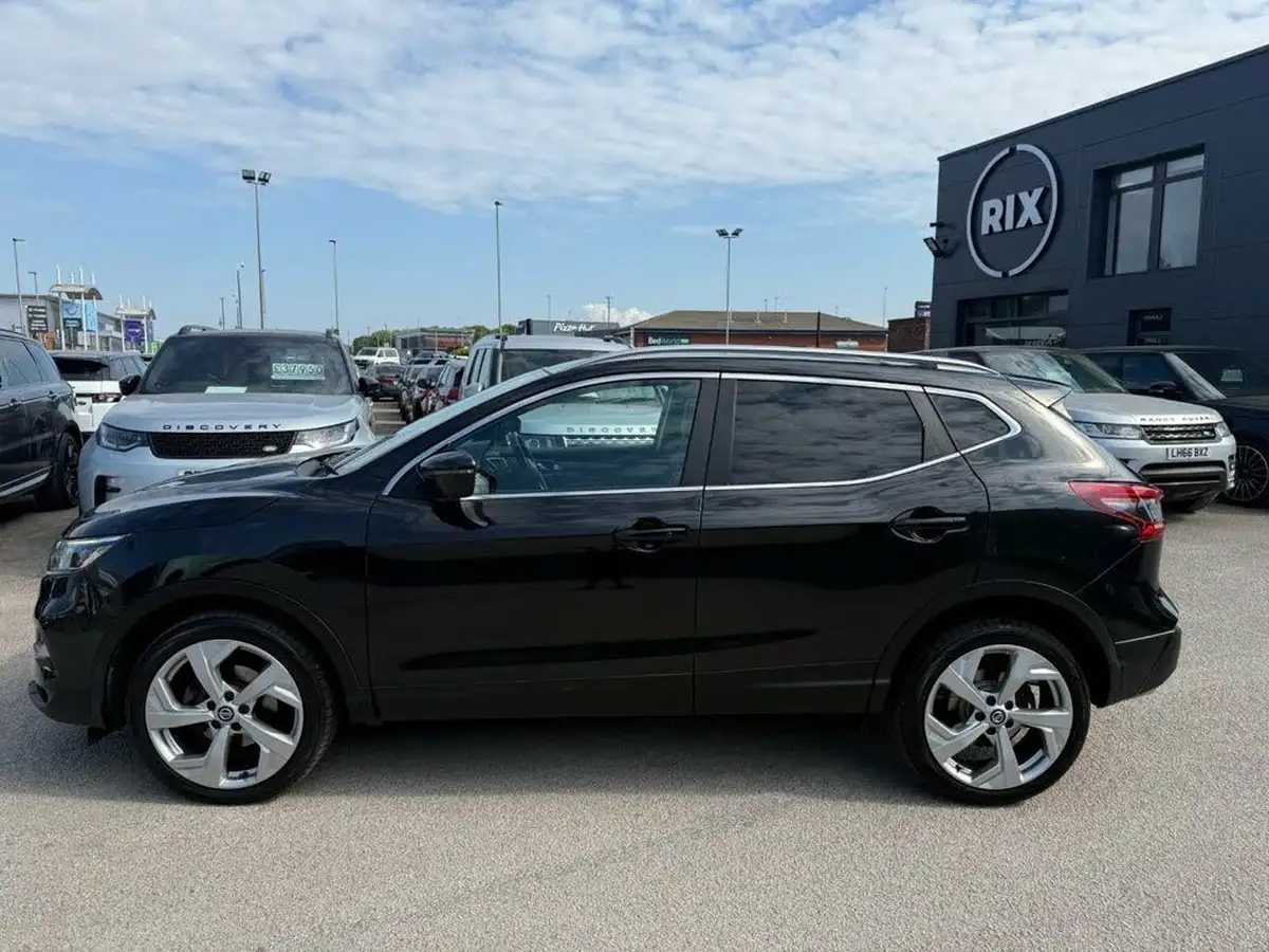 2018-nissan-qashqai-15dci-tekna-115ps-big-2