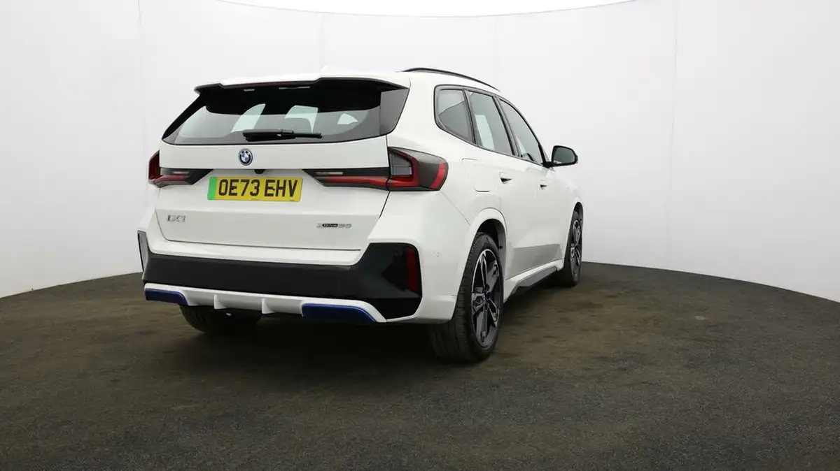 2023-bmw-ix1-e-xdrive30-m-sport-pro-packtech-plus-pack-big-55