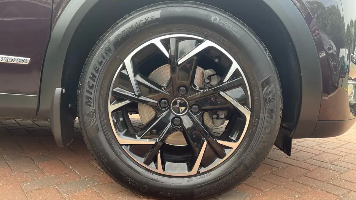 2019-ds-ds-3-crossback-12-puretech-prestige-130ps-eat8-big-13