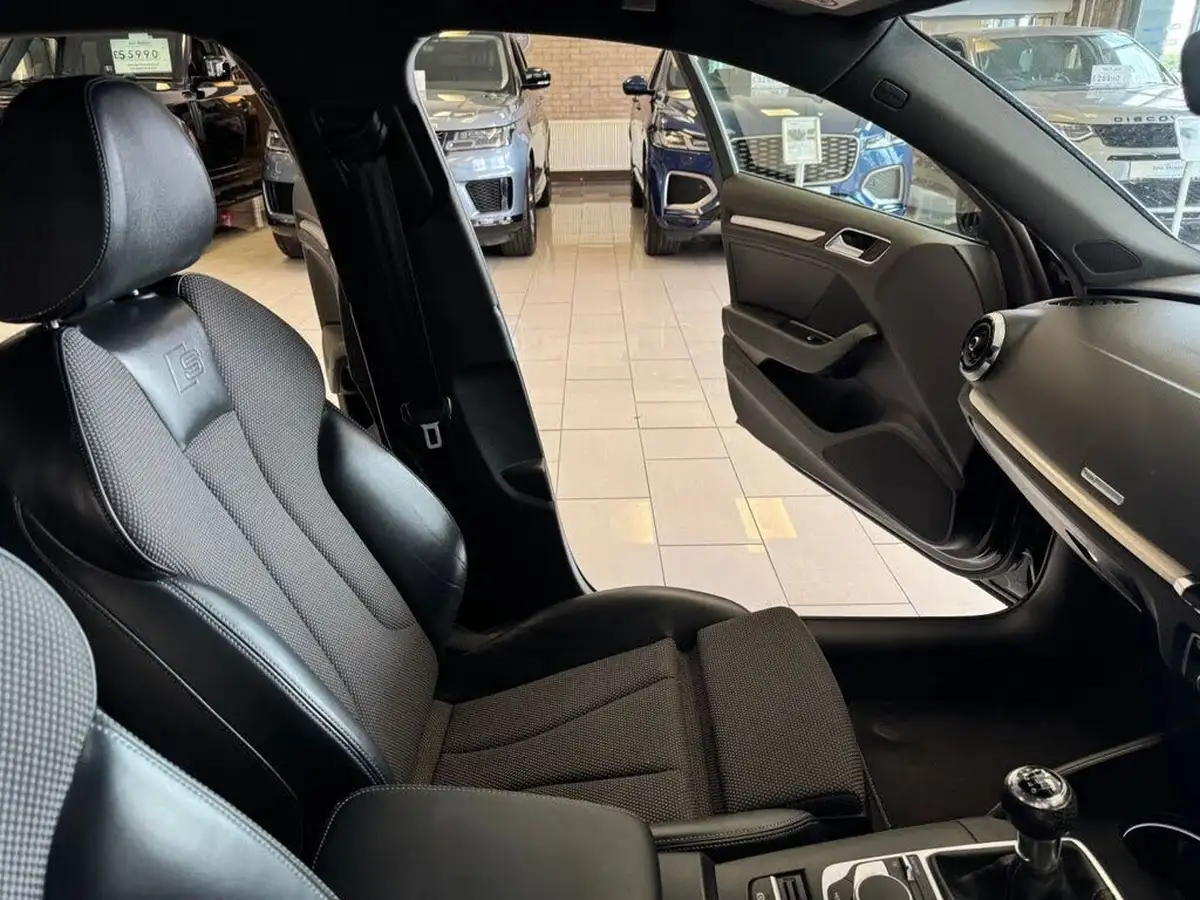 2018-audi-a3-15-35-tfsi-black-edition-sportback-5d-big-18