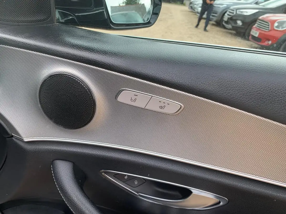 2019-mercedes-benz-e-class-20d-e220d-se-ss-saloon-4d-big-10