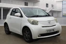 2009-toyota-iq-10-2-multidrive-small-2