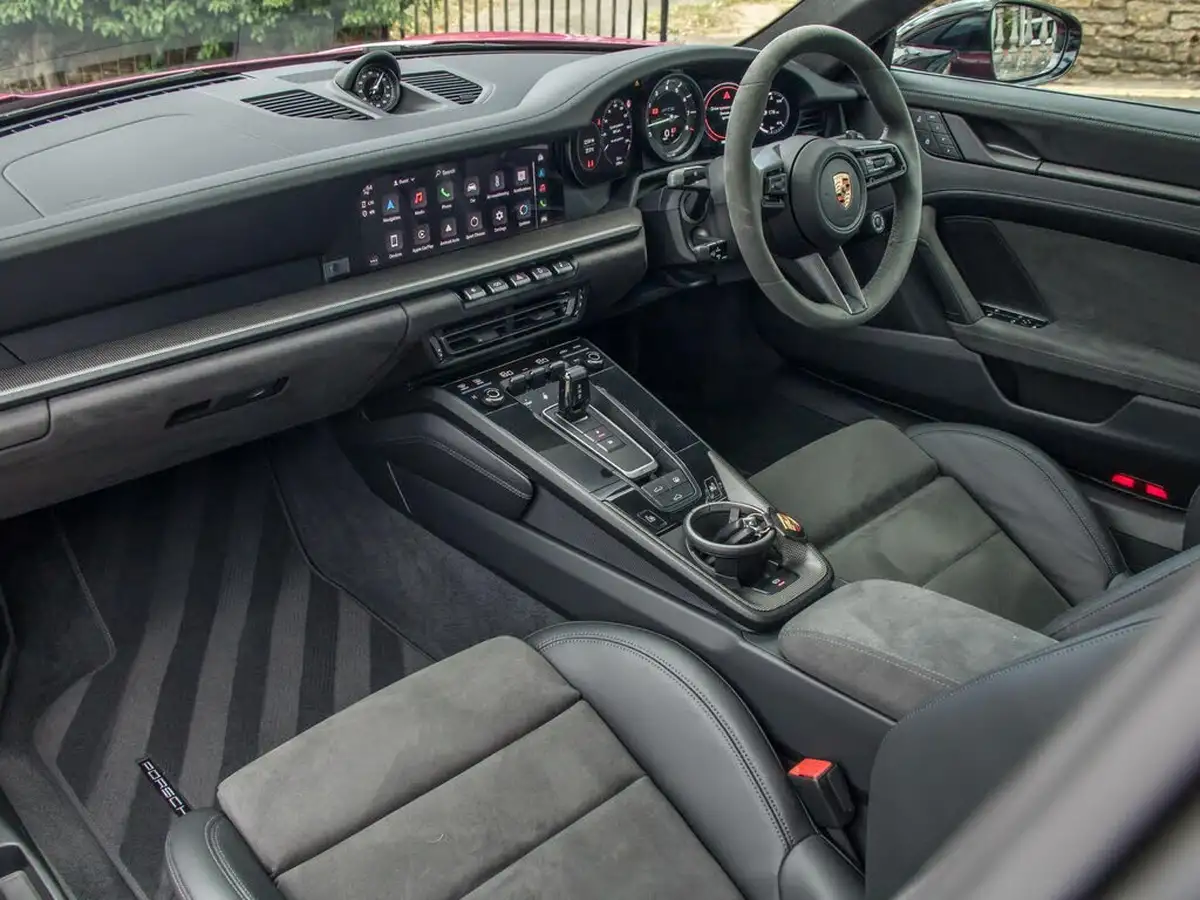 2023-porsche-911-30-carrera-gts-coupe-pdk-big-21