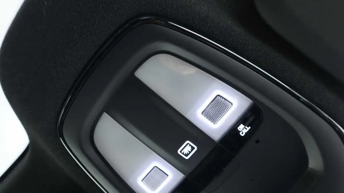 2022-volvo-c40-e-twin-recharge-pro-big-56