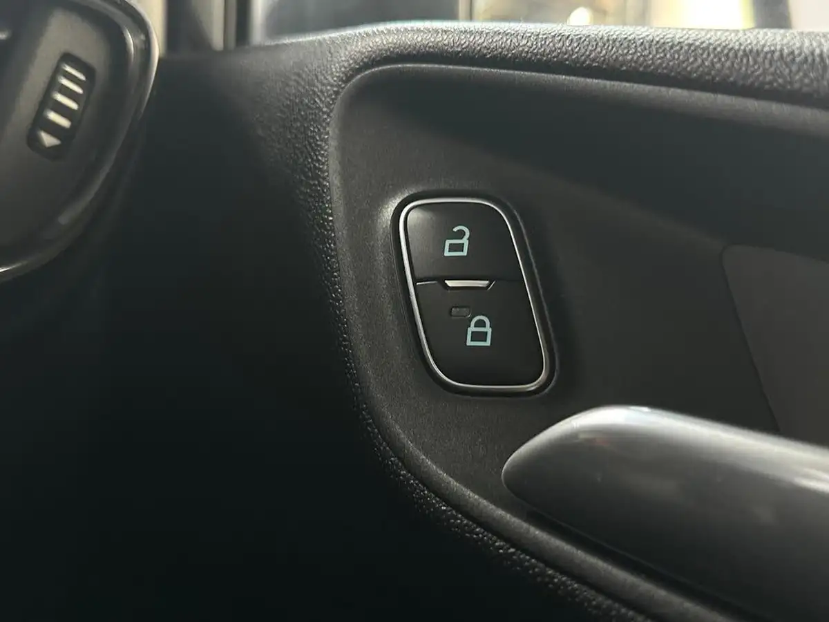 2020-ford-fiesta-10t-active-x-edition-125ps-hybrid-mhev-big-27