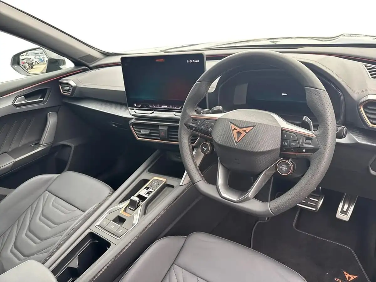 2024-cupra-formentor-15-e-hybrid-v3-big-7