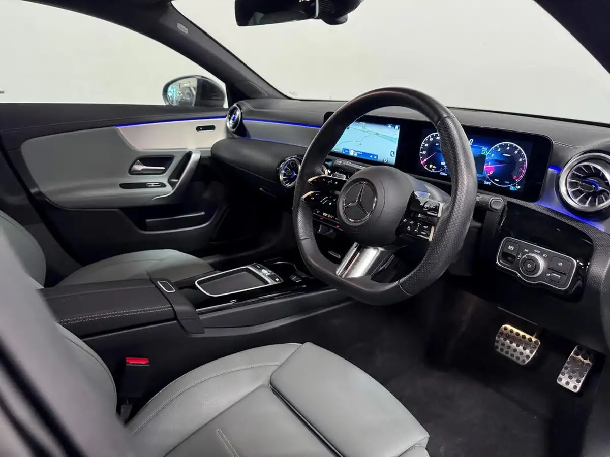 2023-mercedes-benz-cla-13-cla-200-amg-line-executive-coupe-4d-big-17