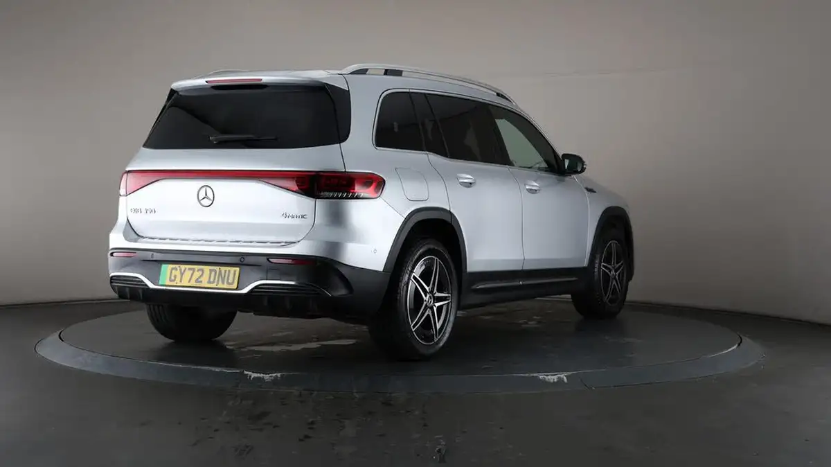 2022-mercedes-benz-eqb-e-eqb-350-amg-line-big-70