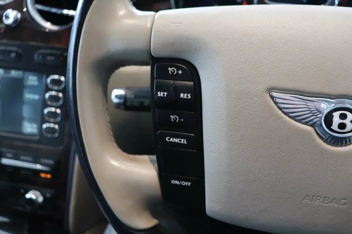 2005-bentley-continental-60-flying-spur-big-44