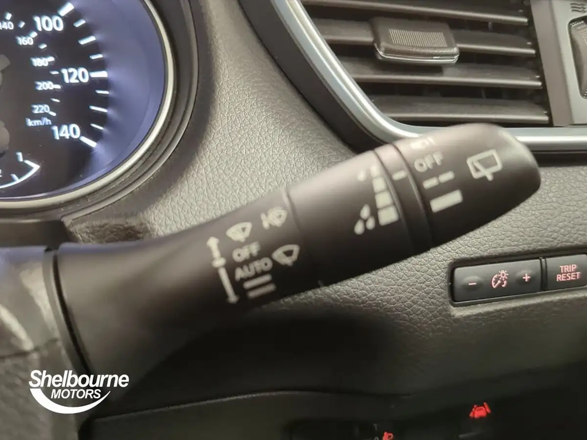 2019-nissan-qashqai-13-dig-t-acenta-premium-140ps-big-25