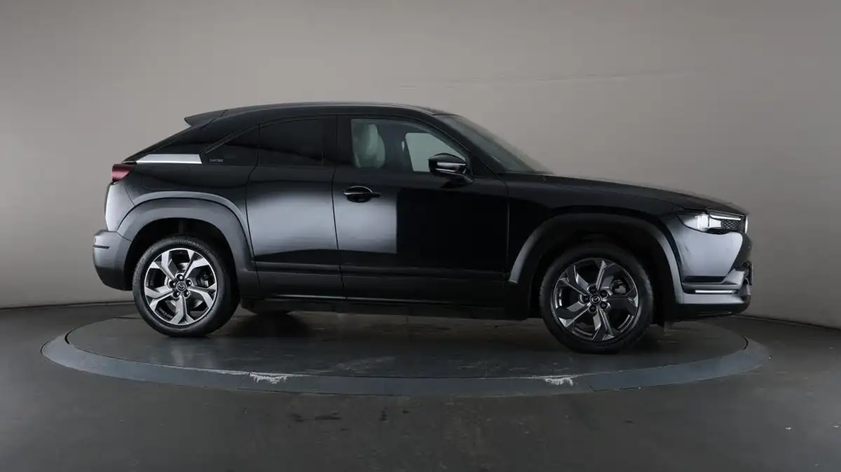 2021-mazda-mx-30-e-sport-lux-big-57
