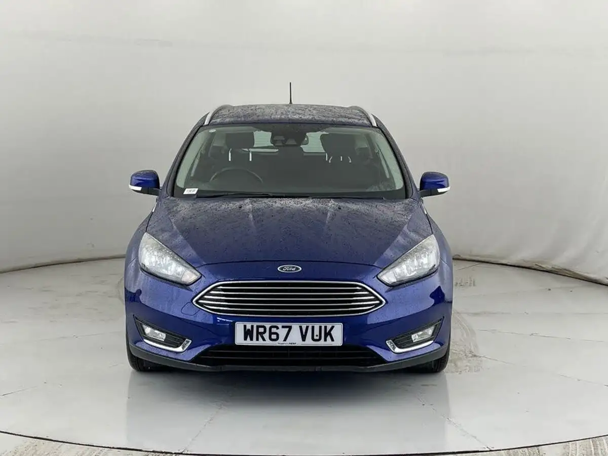 2017-ford-focus-10t-titanium-125ps-estate-big-1