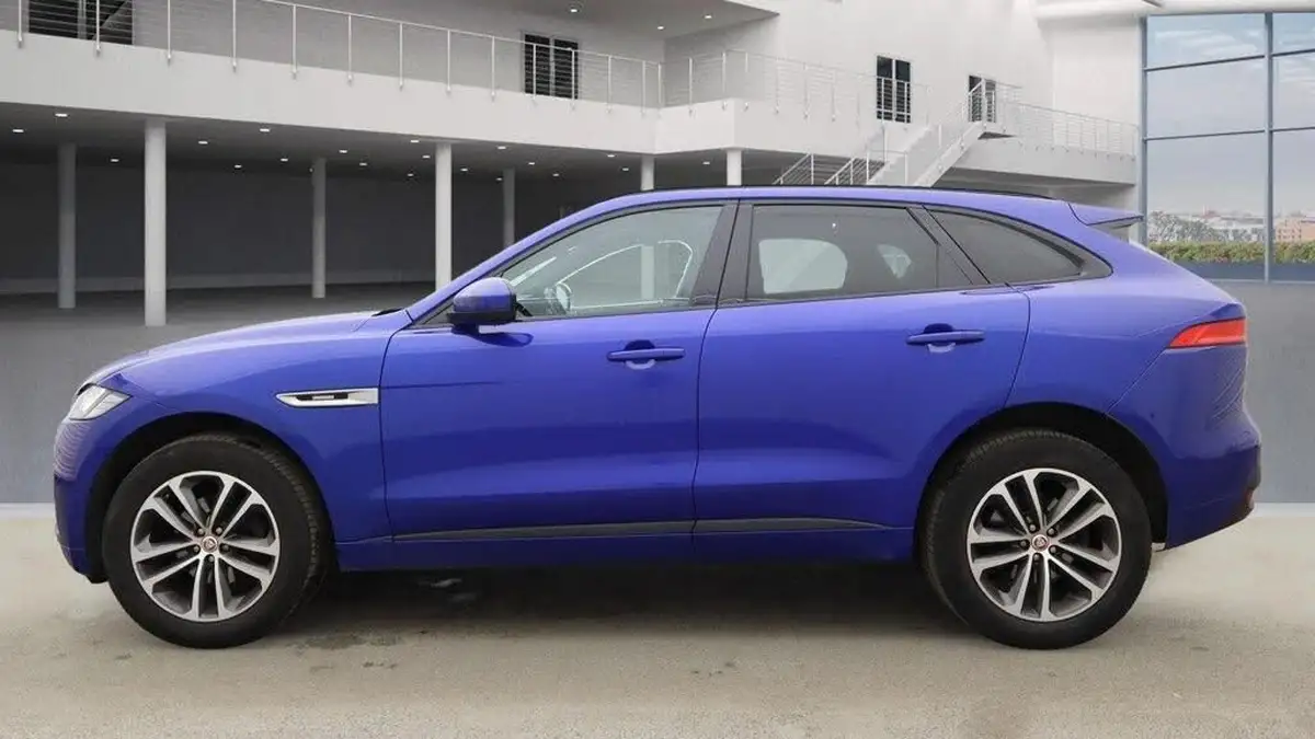 2019-jaguar-f-pace-20-i4d-r-sport-180ps-ss-auto-big-9