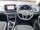 2023-volkswagen-t-roc-10-tsi-style-hatchback-5d-small-2