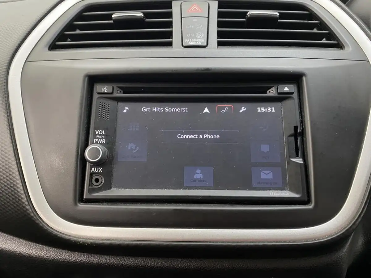 2014-suzuki-s-cross-16-sz-t-big-47