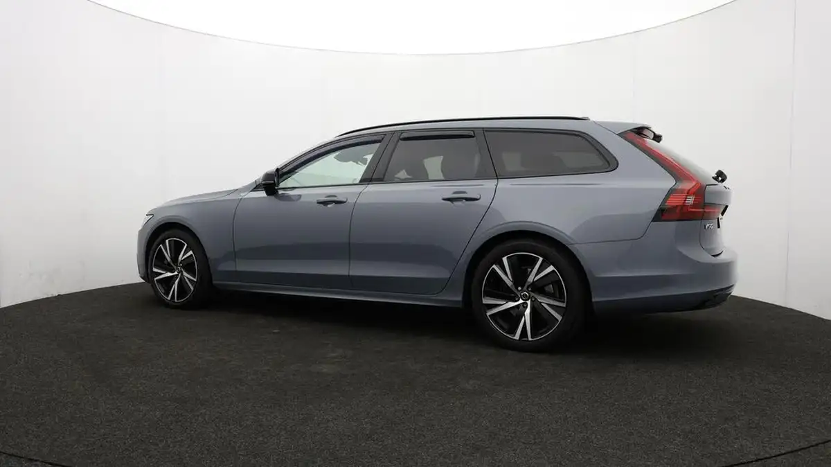 2022-volvo-v90-20td-b4-r-design-big-76