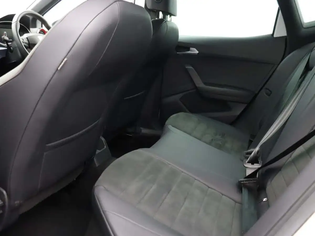 2023-seat-arona-10-tsi-fr-sport-big-12