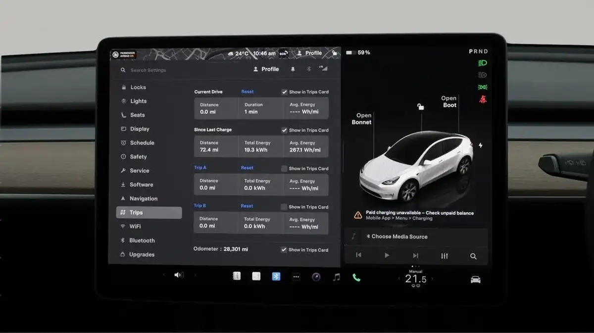 2022-tesla-model-y-e-long-range-big-10