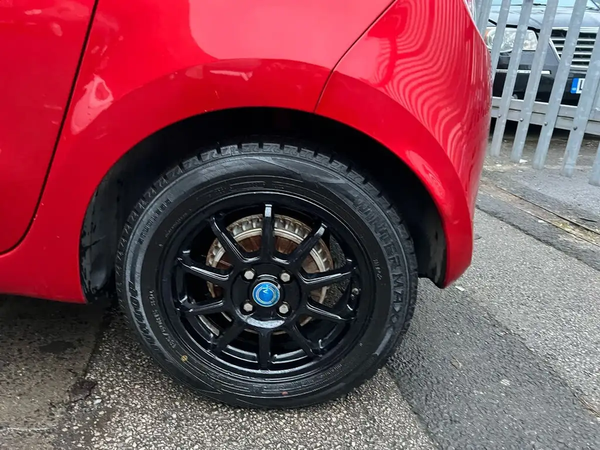 2018-renault-twingo-big-24