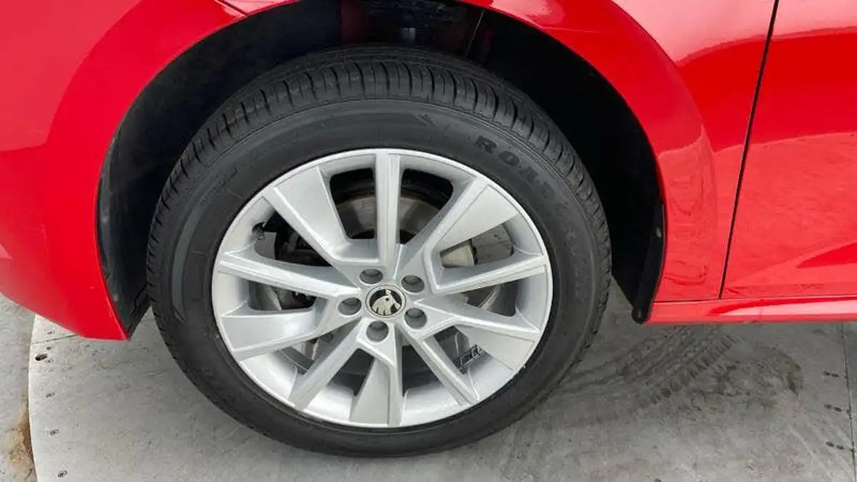 2021-skoda-kamiq-10-tsi-se-109ps-big-30