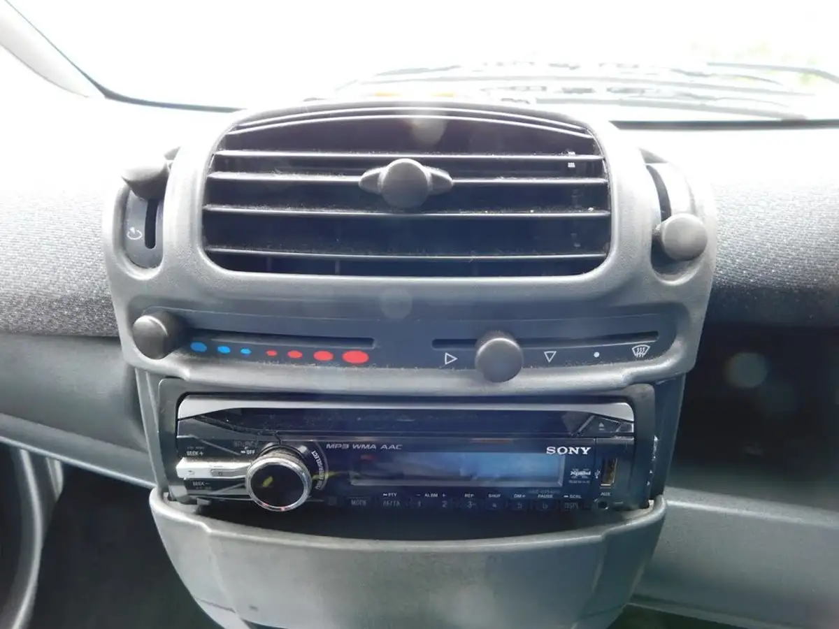 2006-smart-smart-07-fortwo-passion-hatchback-3d-big-8