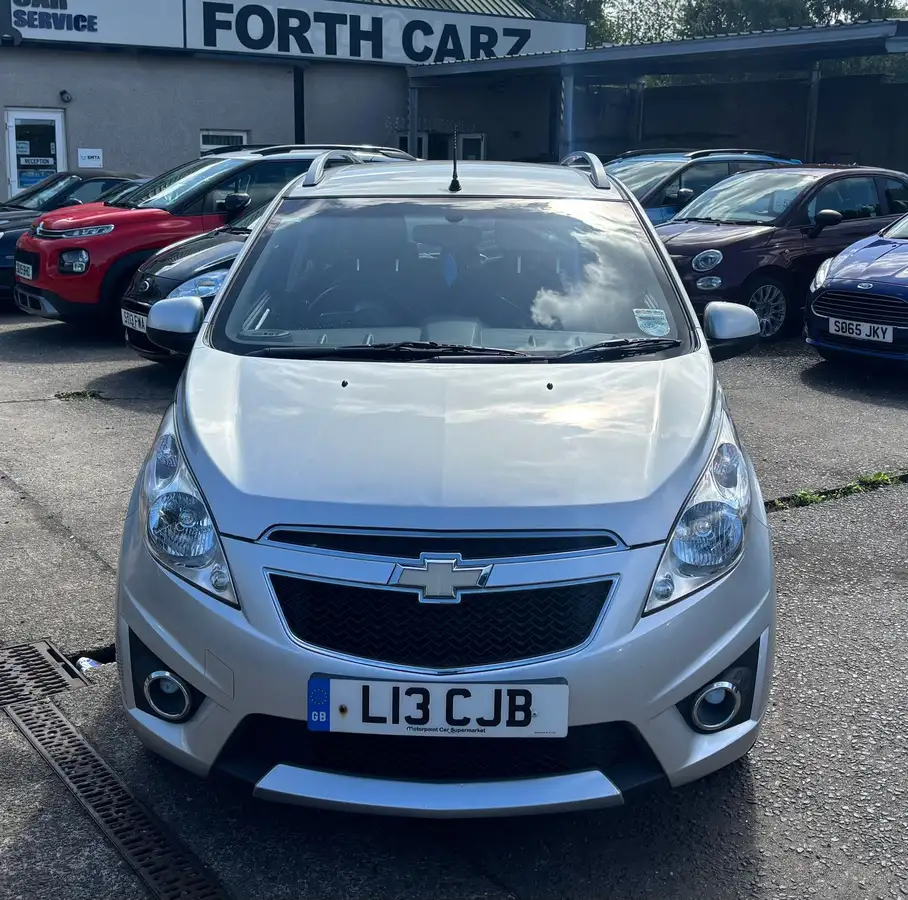2012-chevrolet-spark-12-ls-big-1