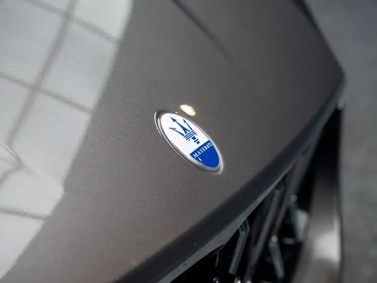 2022-maserati-levante-20-gt-big-32