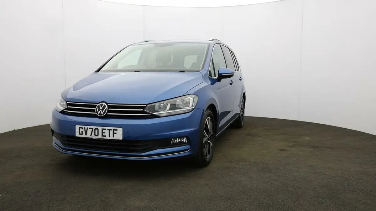 2021-volkswagen-touran-15-tsi-sel-dsg-big-34