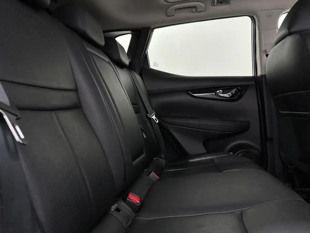 2016-nissan-qashqai-15dci-tekna-big-41