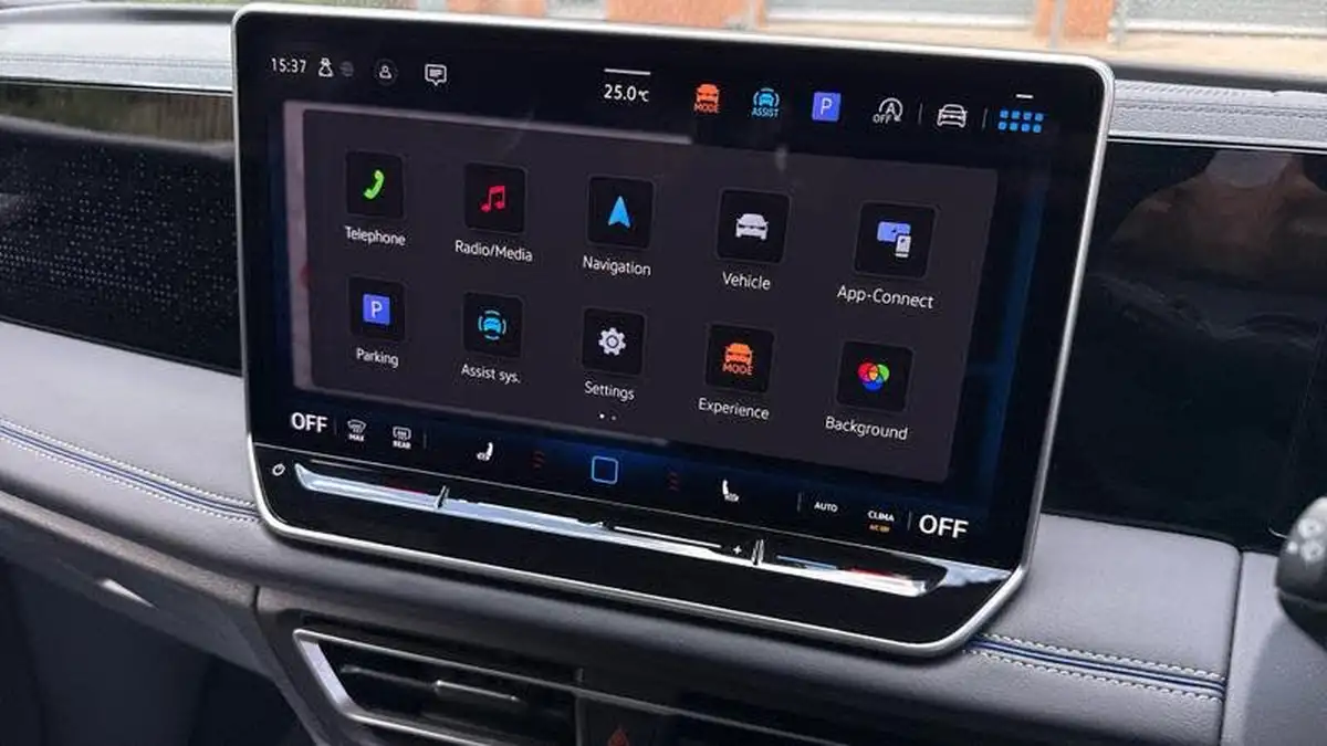 2024-volkswagen-tiguan-15-etsi-r-line-big-6