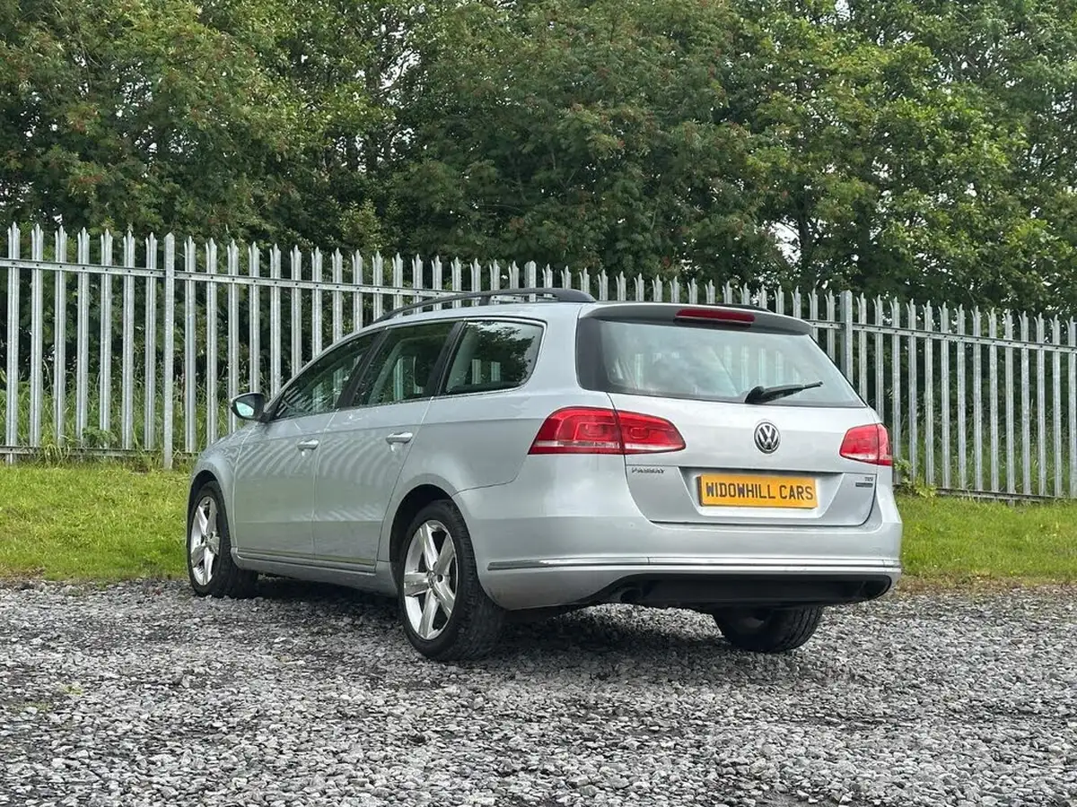 2012-volkswagen-passat-16td-se-estate-5d-big-9
