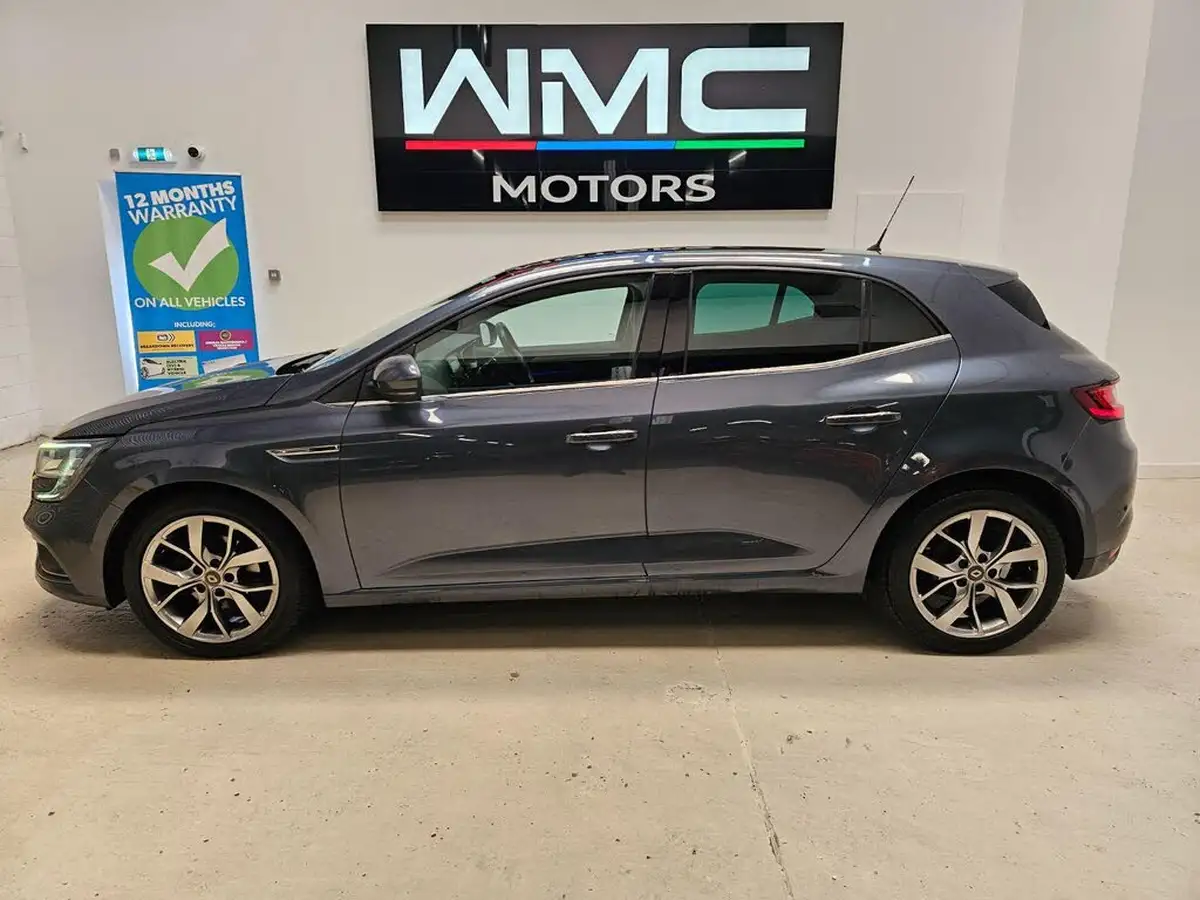 2017-renault-megane-15dci-dynamique-s-nav-hatchback-big-4