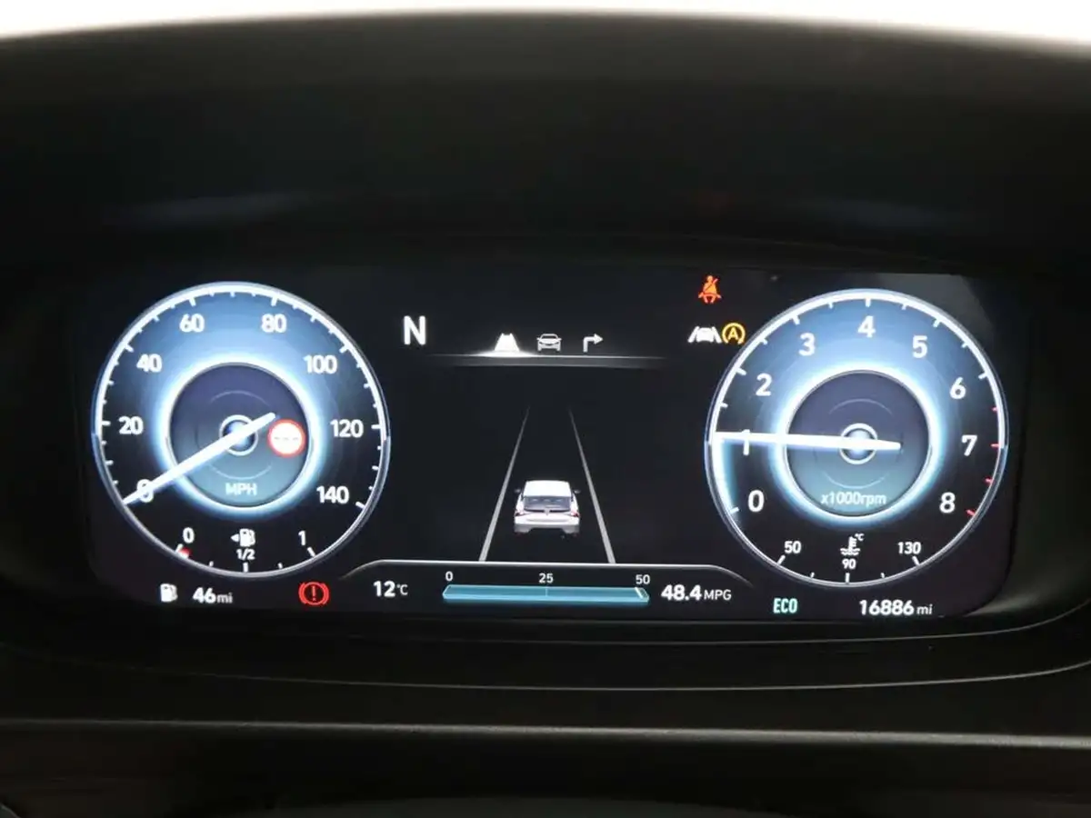 2023-hyundai-i20-10-t-gdi-n-line-eclutch-imt-big-16