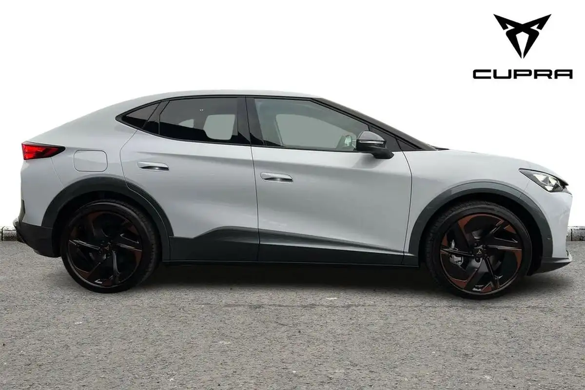 2024-cupra-tavascan-e-v2-big-3