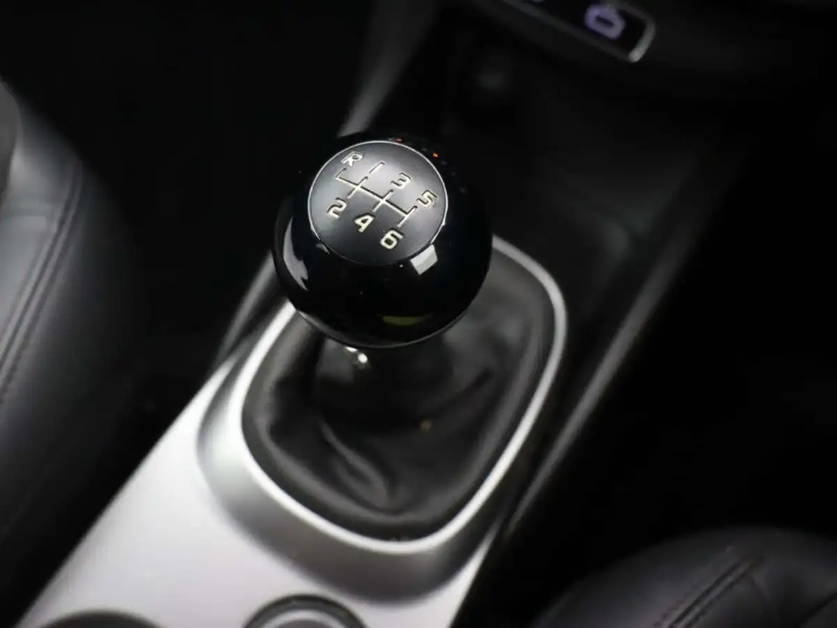 2022-fiat-500x-10-firefly-turbo-connect-big-30