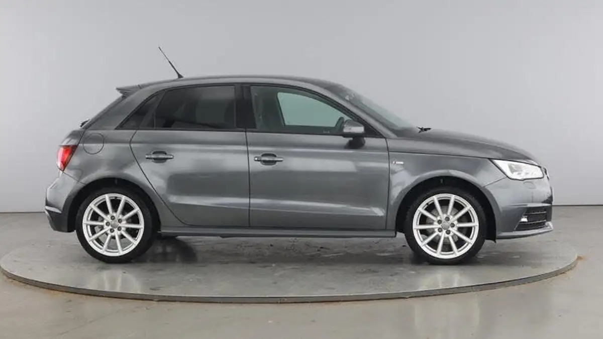 2015-audi-a1-14-s-line-150ps-cod-ss-sportback-5d-1395cc-tronic-big-3
