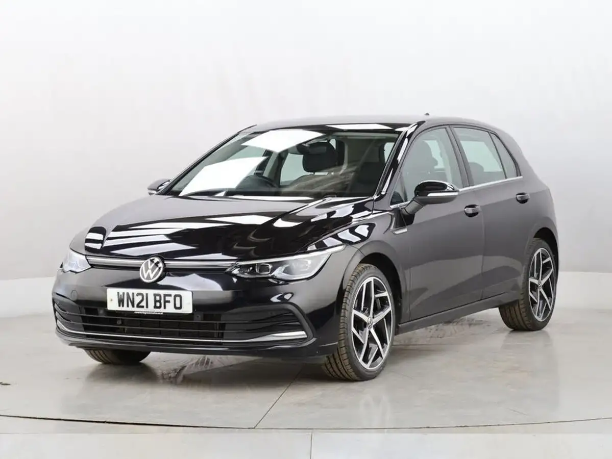 2021-volkswagen-golf-15-tsi-style-130ps-hatchback-big-4