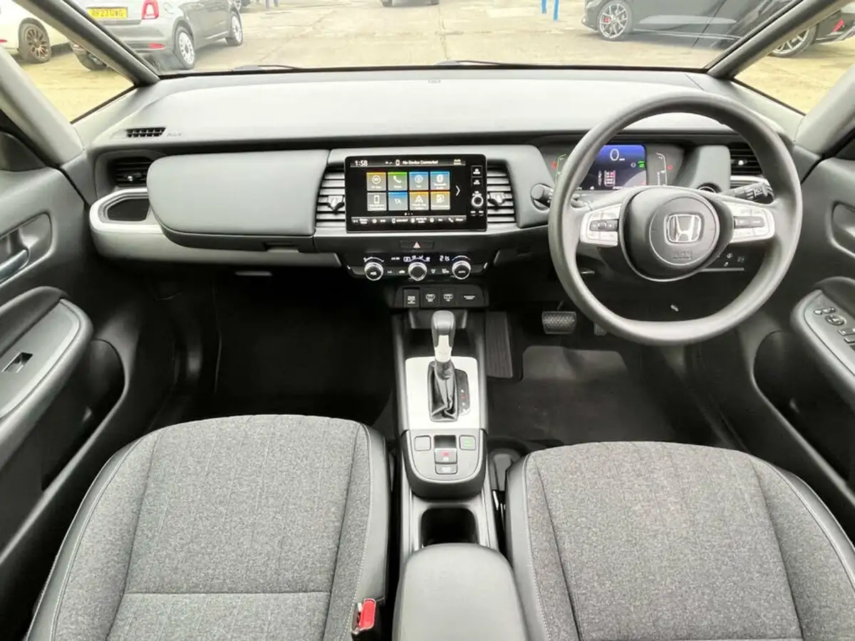 2021-honda-jazz-15-i-mmd-sr-107ps-big-1