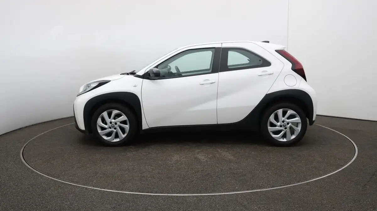 2022-toyota-aygo-x-10-vvt-i-pure-big-61