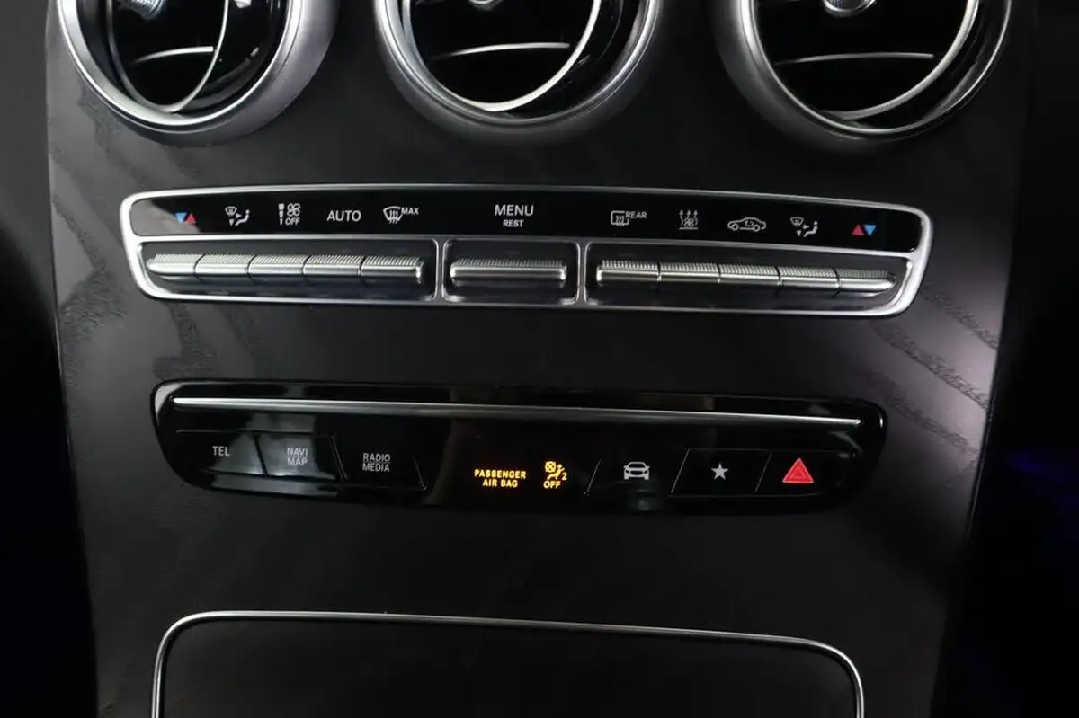 2021-mercedes-benz-glc-class-20-glc300de-amg-line-premium-316ps-eq-power-station-wagon-5d-big-22
