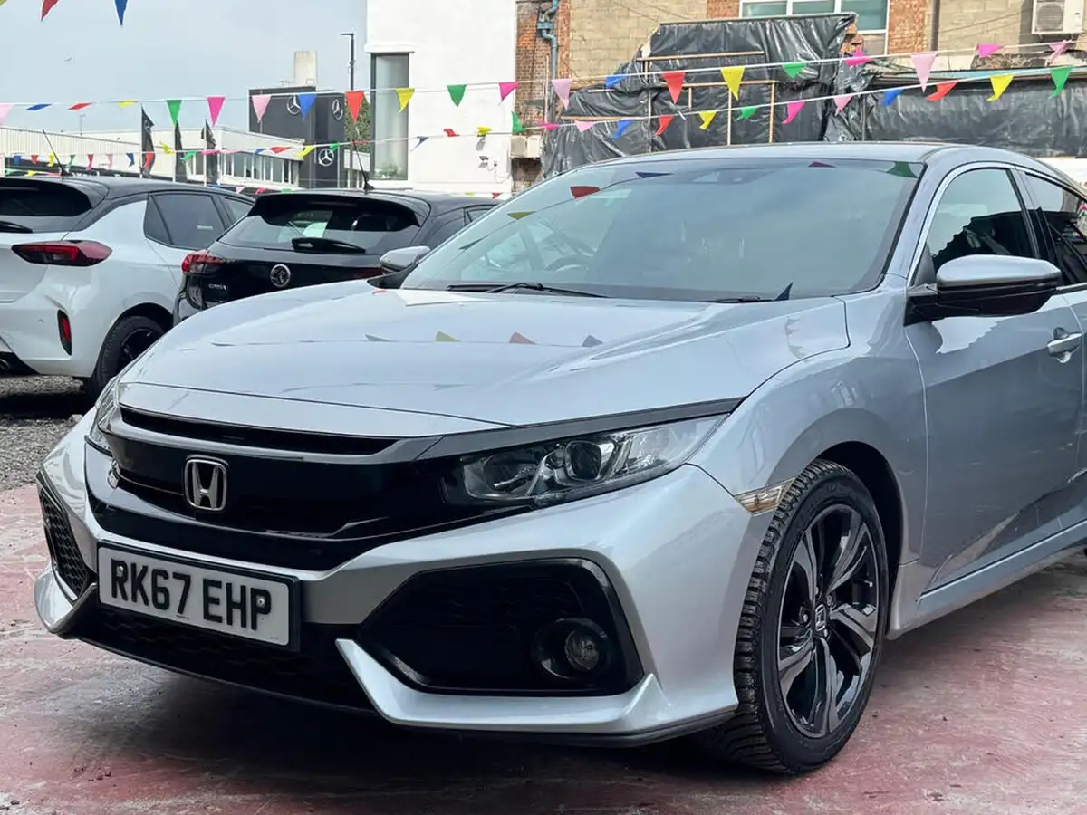 2017-honda-civic-10-vtec-turbo-sr-cvt-big-20