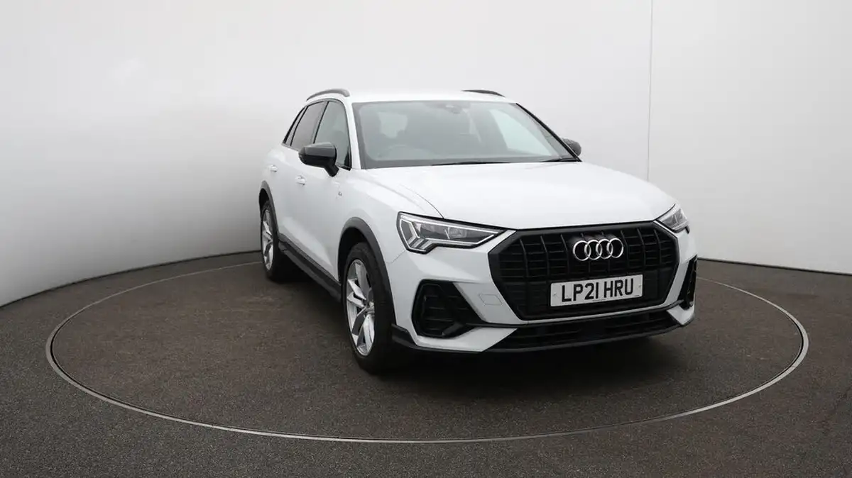 2021-audi-q3-15-35-tfsi-black-edition-codcomfort-sound-pack-station-wagon-big-23